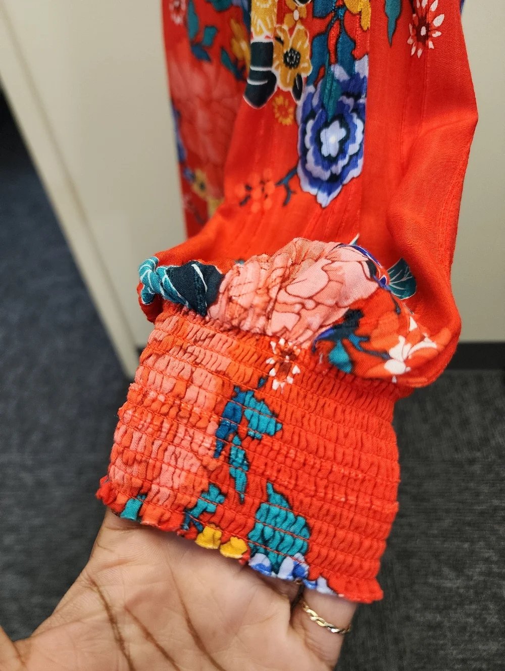 Anthropologie Red Floral Wrap Midi Dress Size 2 - Picture 9 of 10
